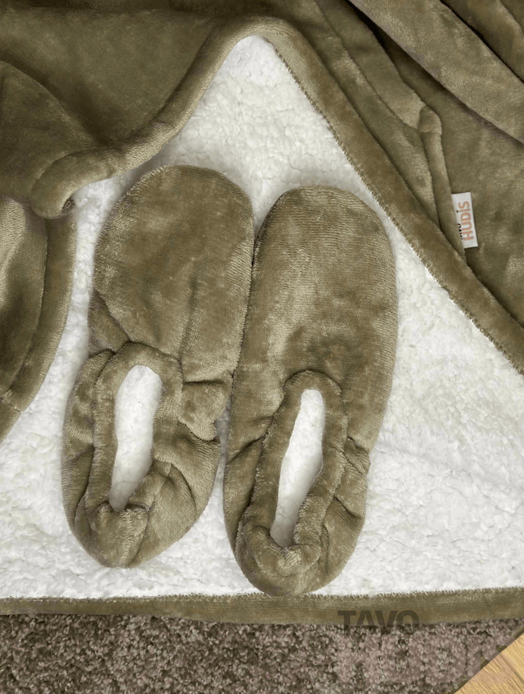 Chaki spalvos šlepetės