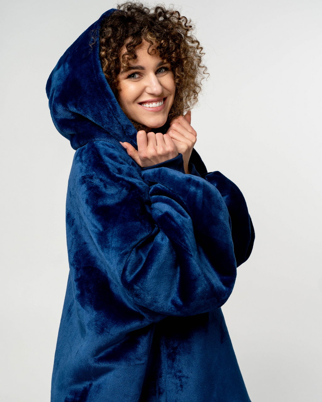 Vienspalvis mėlynas hudis