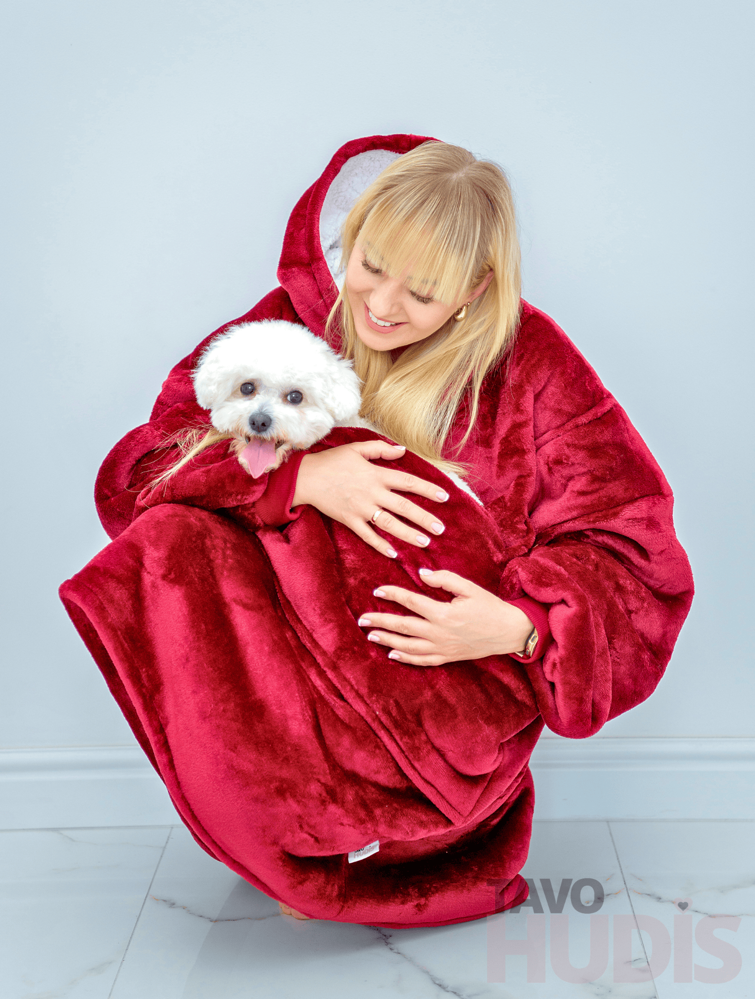 Raudonas kengūros hudis