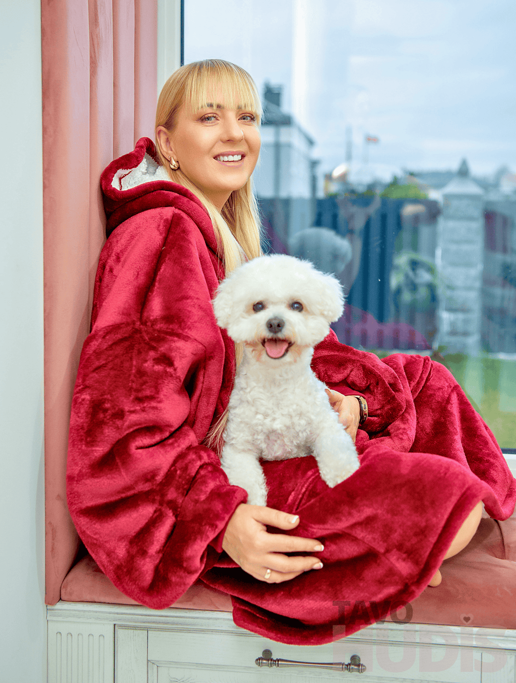 Raudonas kengūros hudis